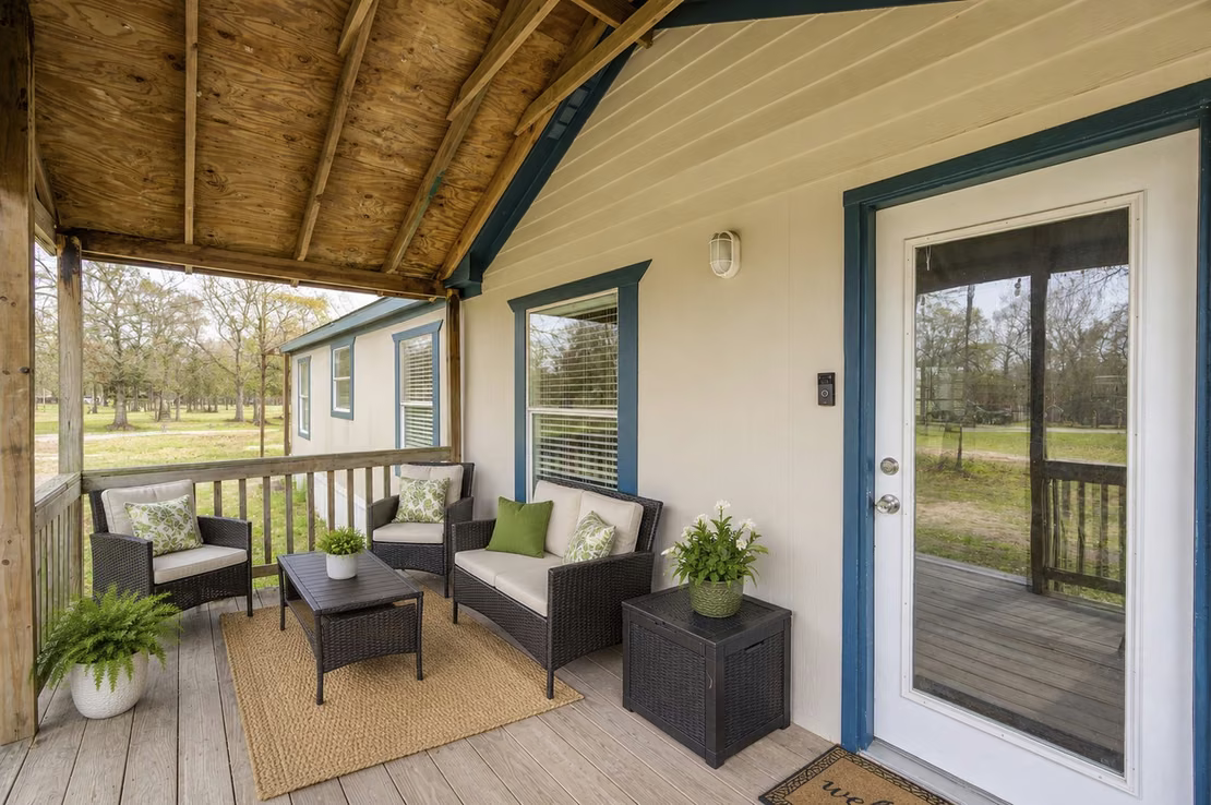 Photo 6 of 21631 County Road 37492, Cleveland, TX