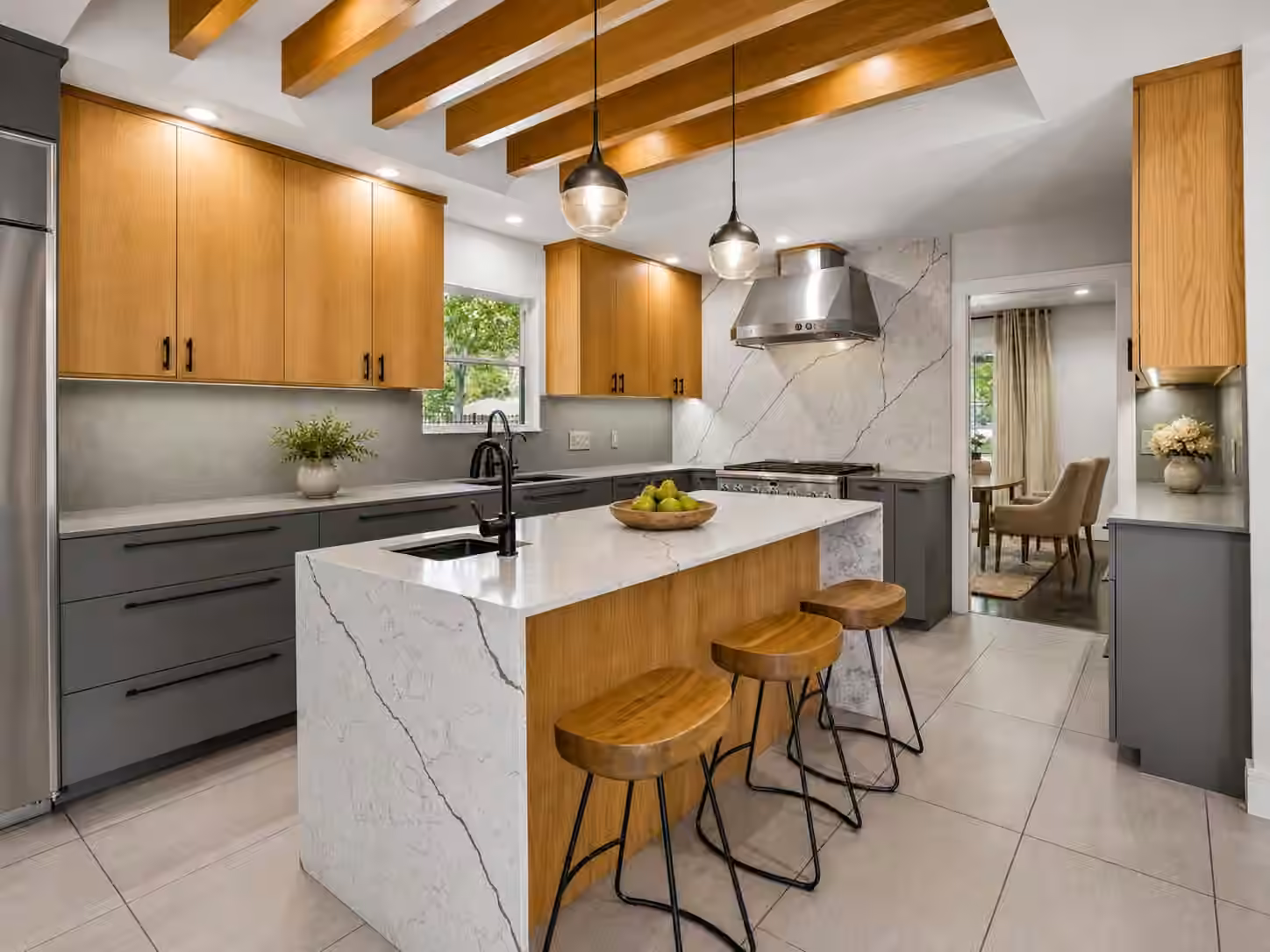Photo 7 of 1902 Chimney Rock Road, Houston, TX