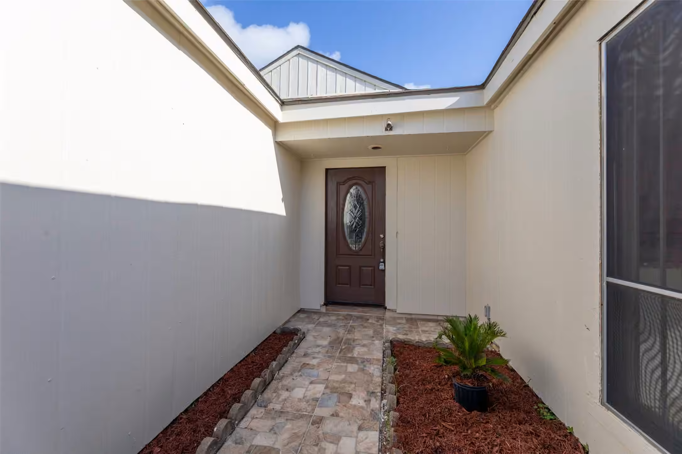 Photo 2 of 9614 Langdon Lane, Houston, TX