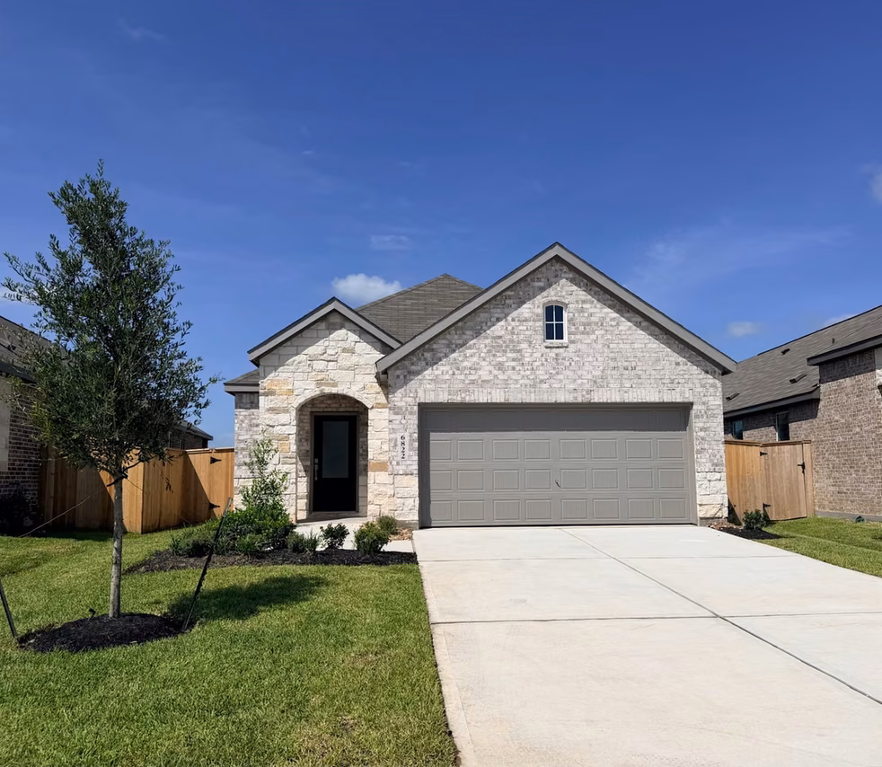 Photo of 6822 Papillon Lane, Needville, TX 77461