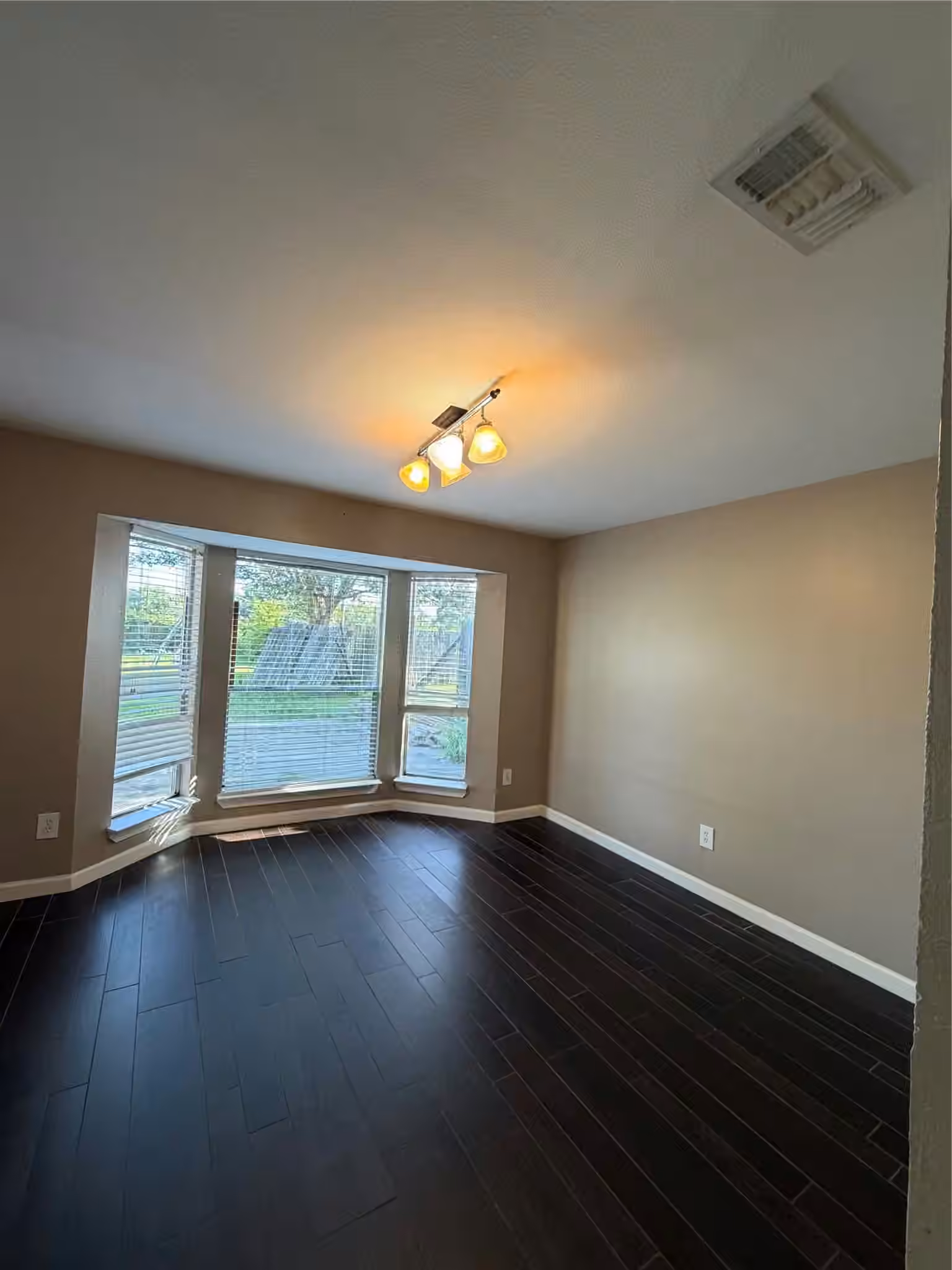 Photo 7 of 2118 Aberdeen Drive, League City, TX