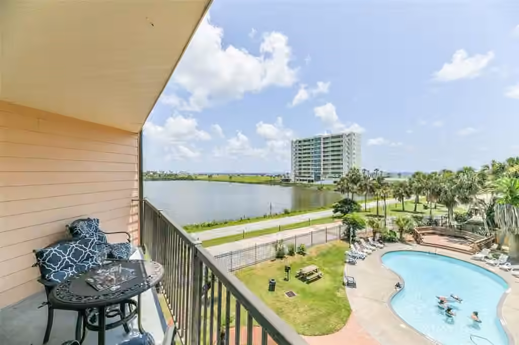 Photo 2 of 9520 Seawall Boulevard 252, Galveston, TX