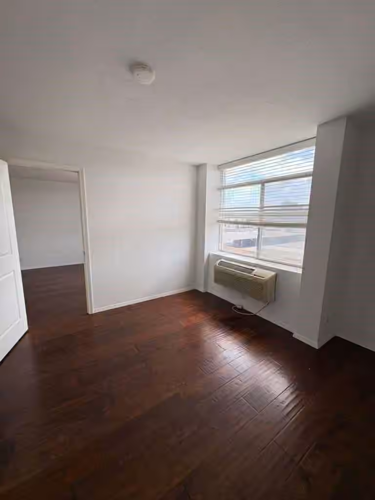 Photo 4 of 7510 Hornwood Drive 201, Houston, TX