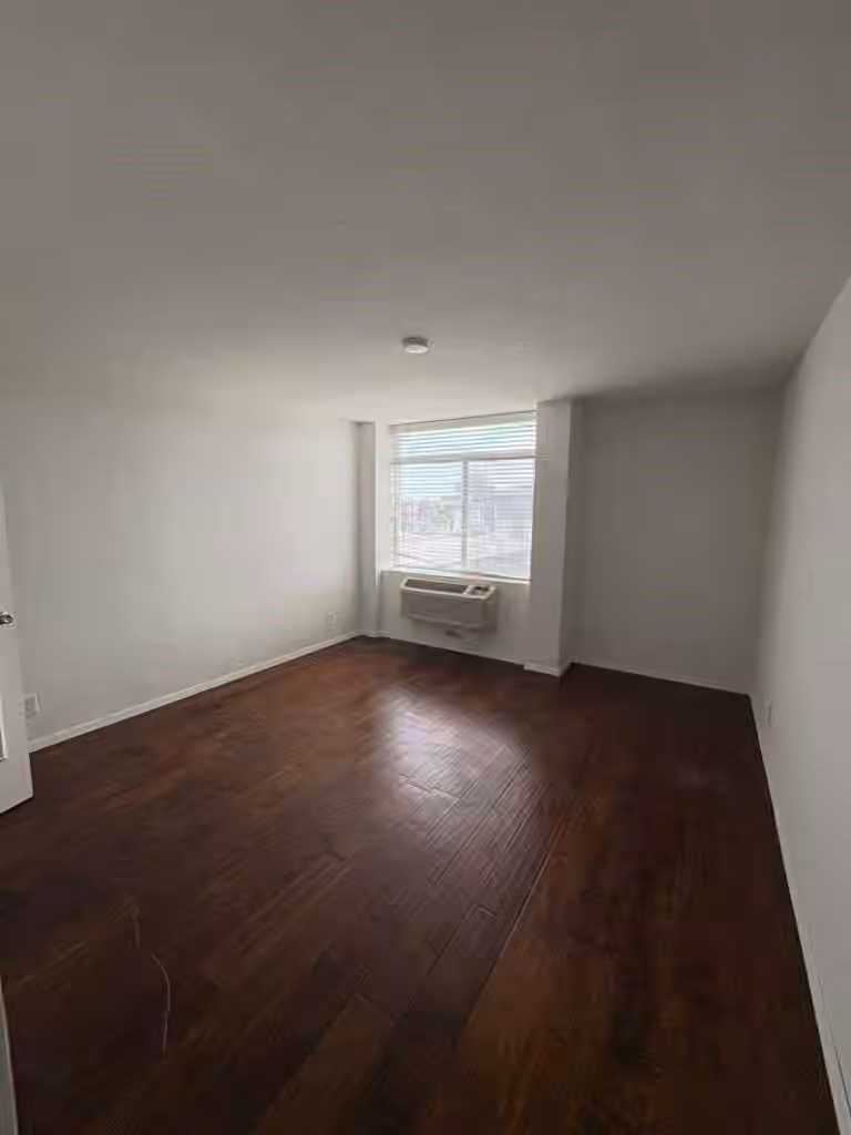 Photo 5 of 7510 Hornwood Drive 201, Houston, TX