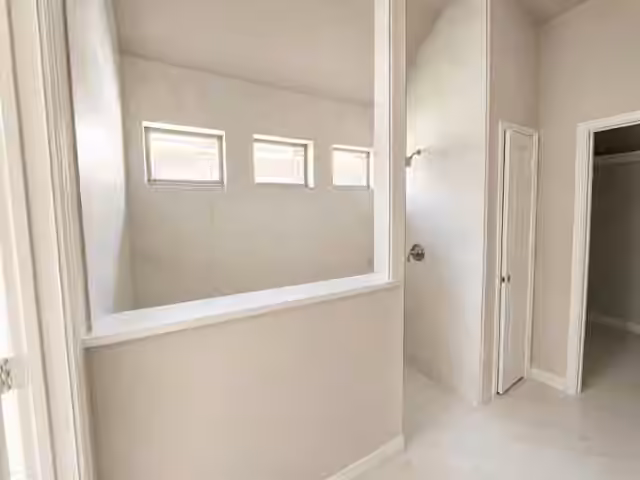 Photo 7 of 32531 Sweetgum Hollow Court, Spring, TX