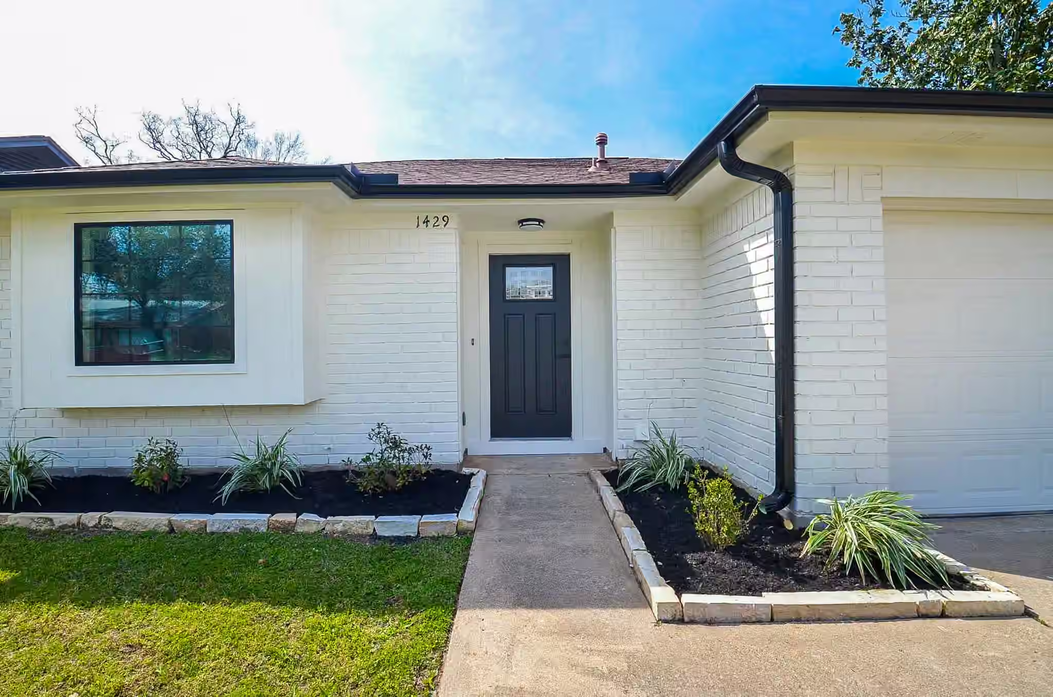 Photo 2 of 1429 Heights Drive, Katy, TX