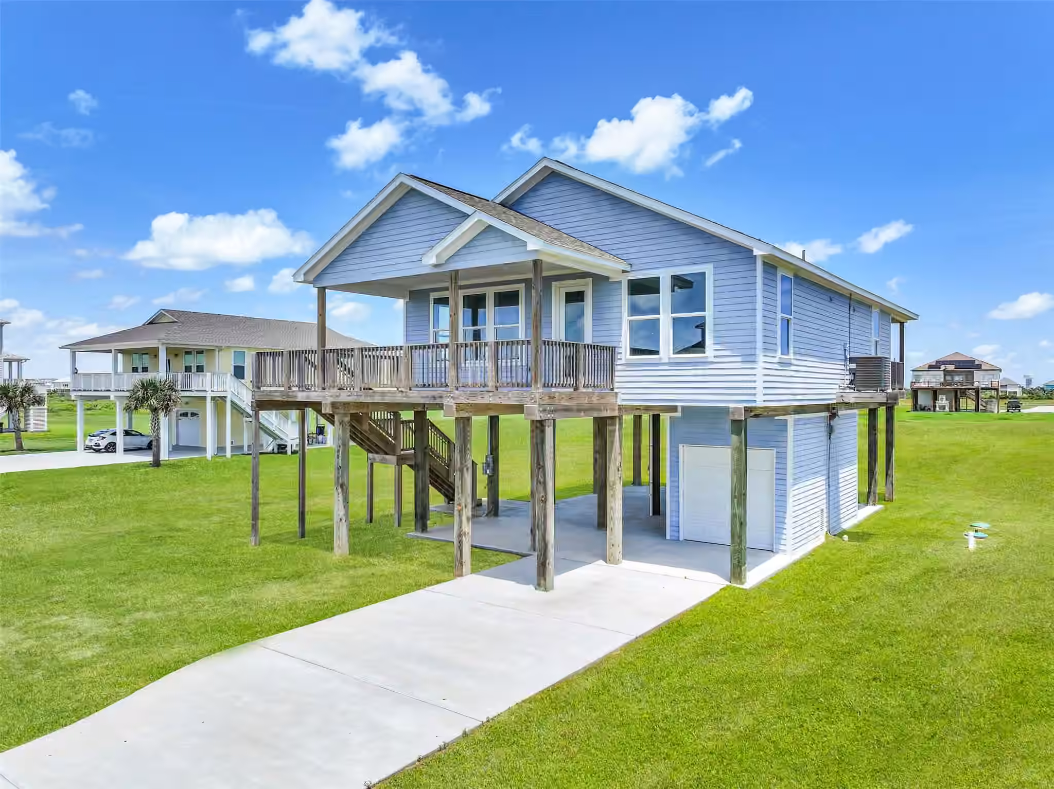 Photo 3 of 4015 Mitote Drive, Galveston, TX