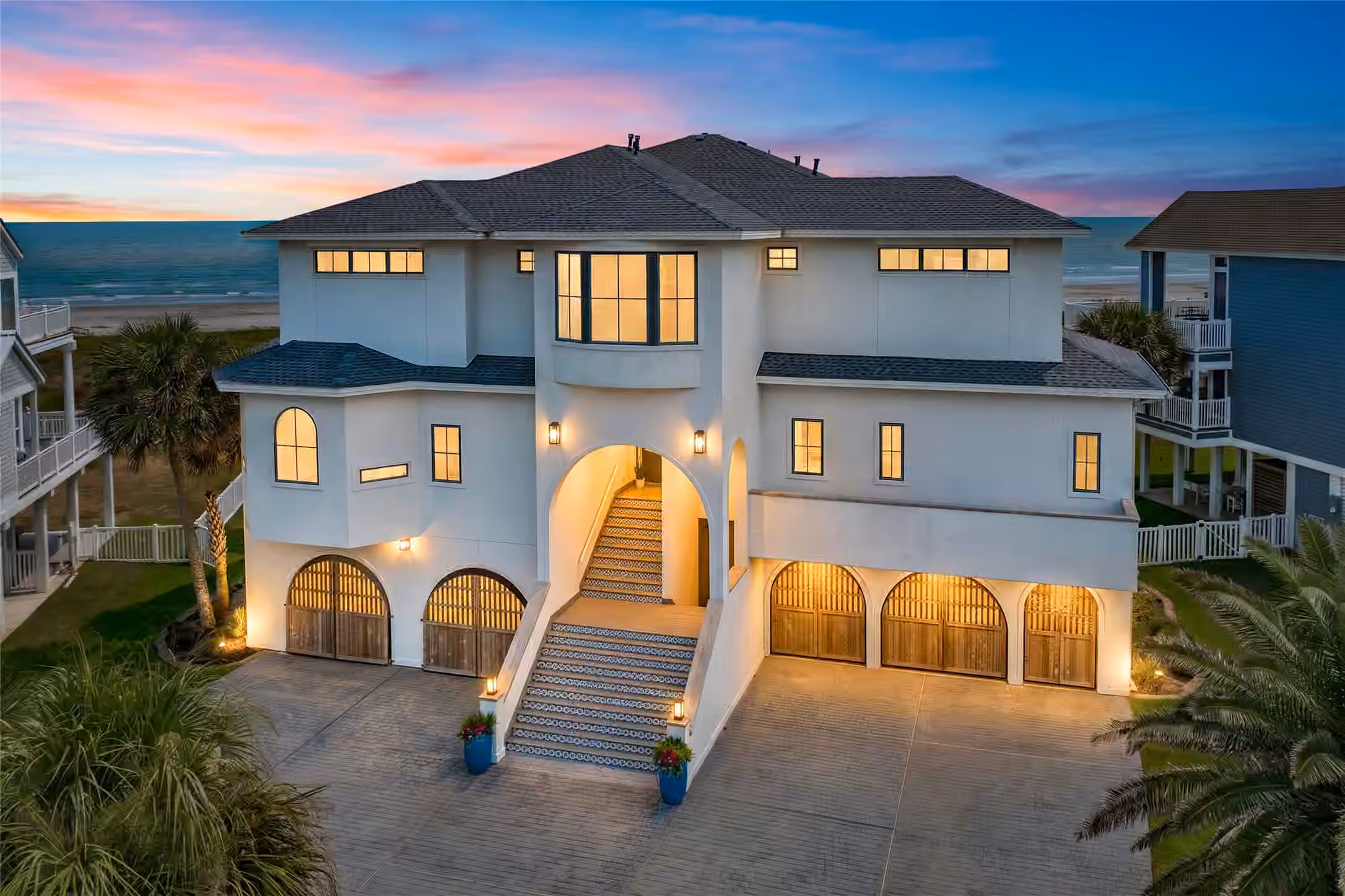 Photo 3 of 19219 Shores Drive, Galveston, TX