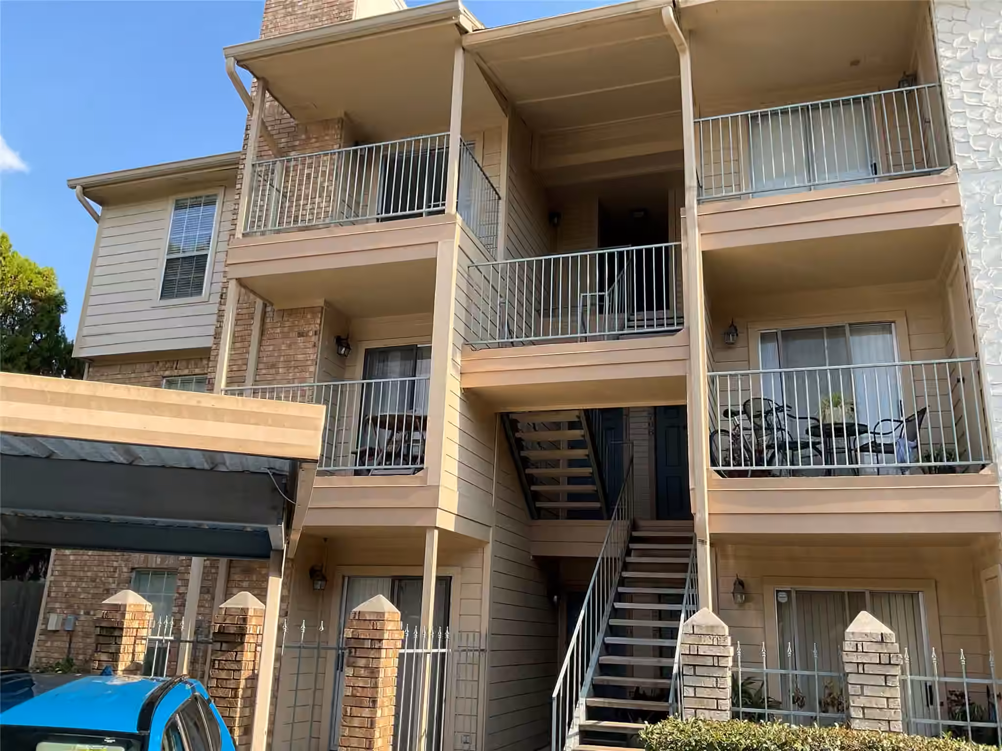 Photo 2 of 12250 Whittington DR 712, Houston, TX