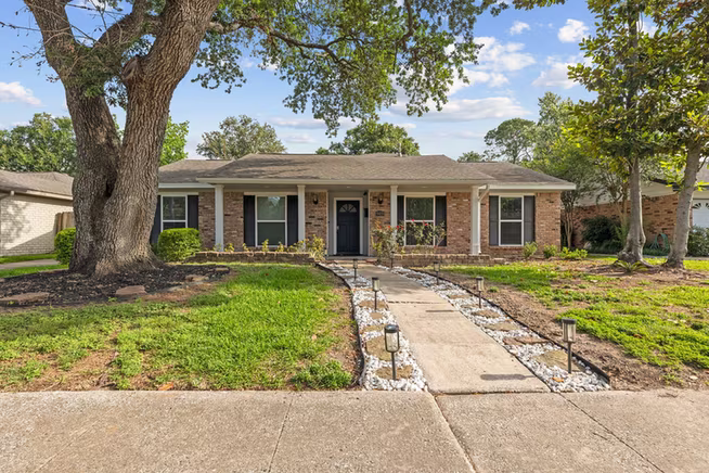 Photo of 9410 Fairdale Lane, Houston, TX