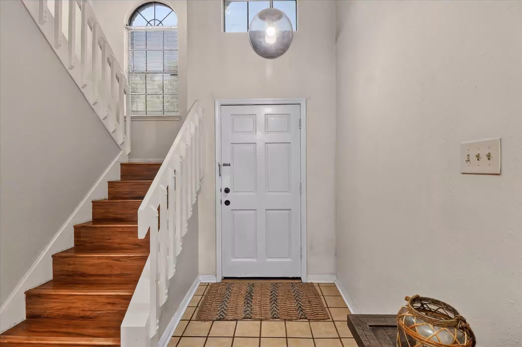 Photo 6 of 4614 Sunshine Drive, Sugar Land, TX