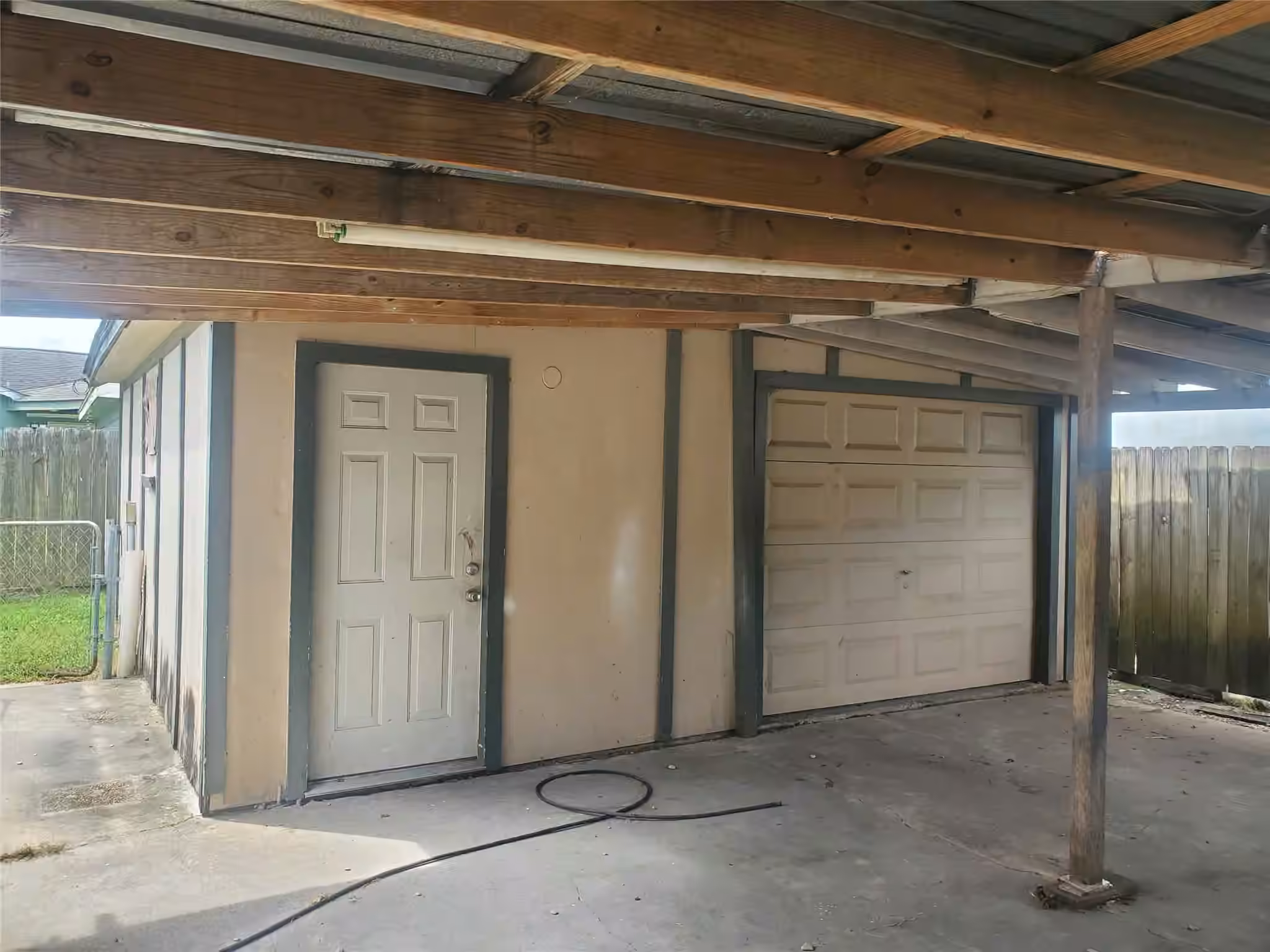 Photo 3 of 230 Treasure Drive, Houston, TX