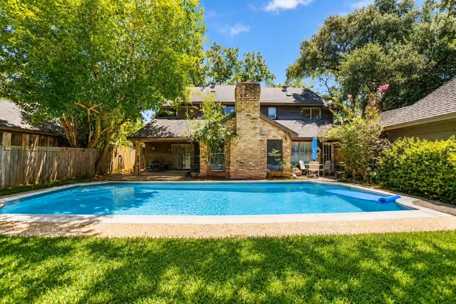 Photo of 6714 Winkleman Road, Houston, TX 77083