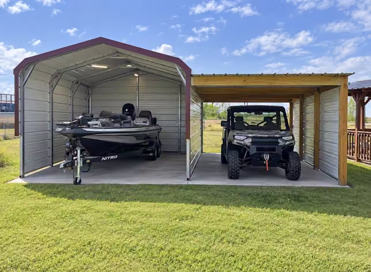 Photo 2 of 1646 County Road 477, Palacios, TX