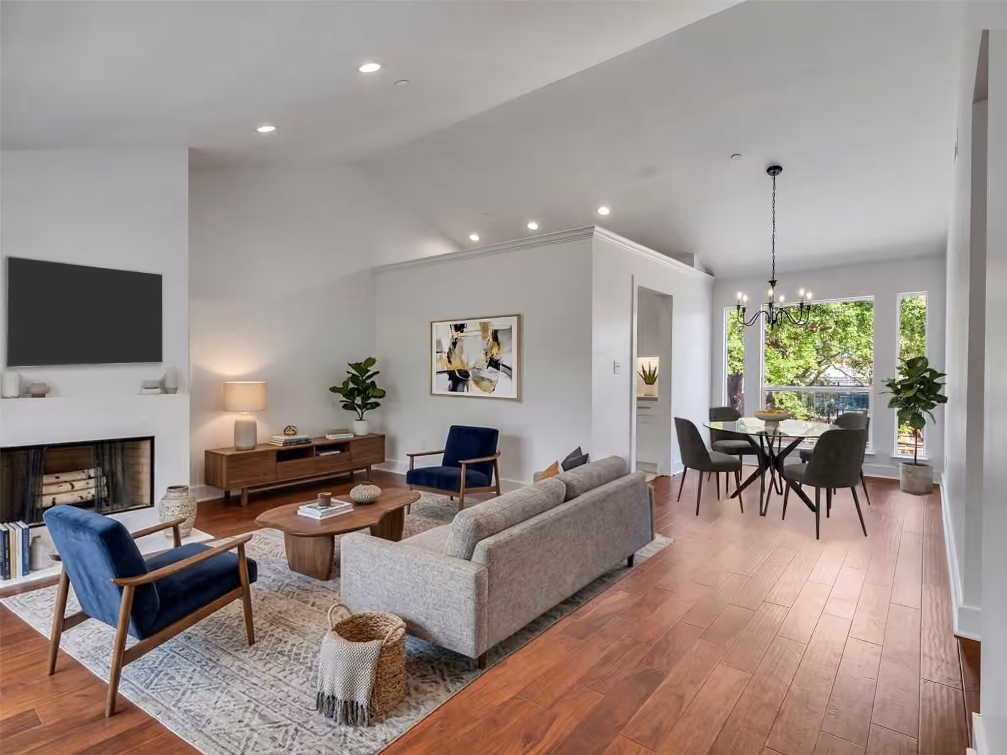 Photo of 2829 Timmons Lane 204, Houston, TX