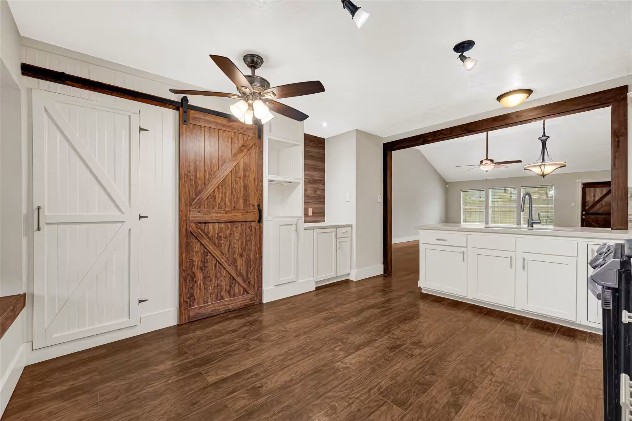 Photo 7 of 19223 Bristlestar Drive, Katy, TX