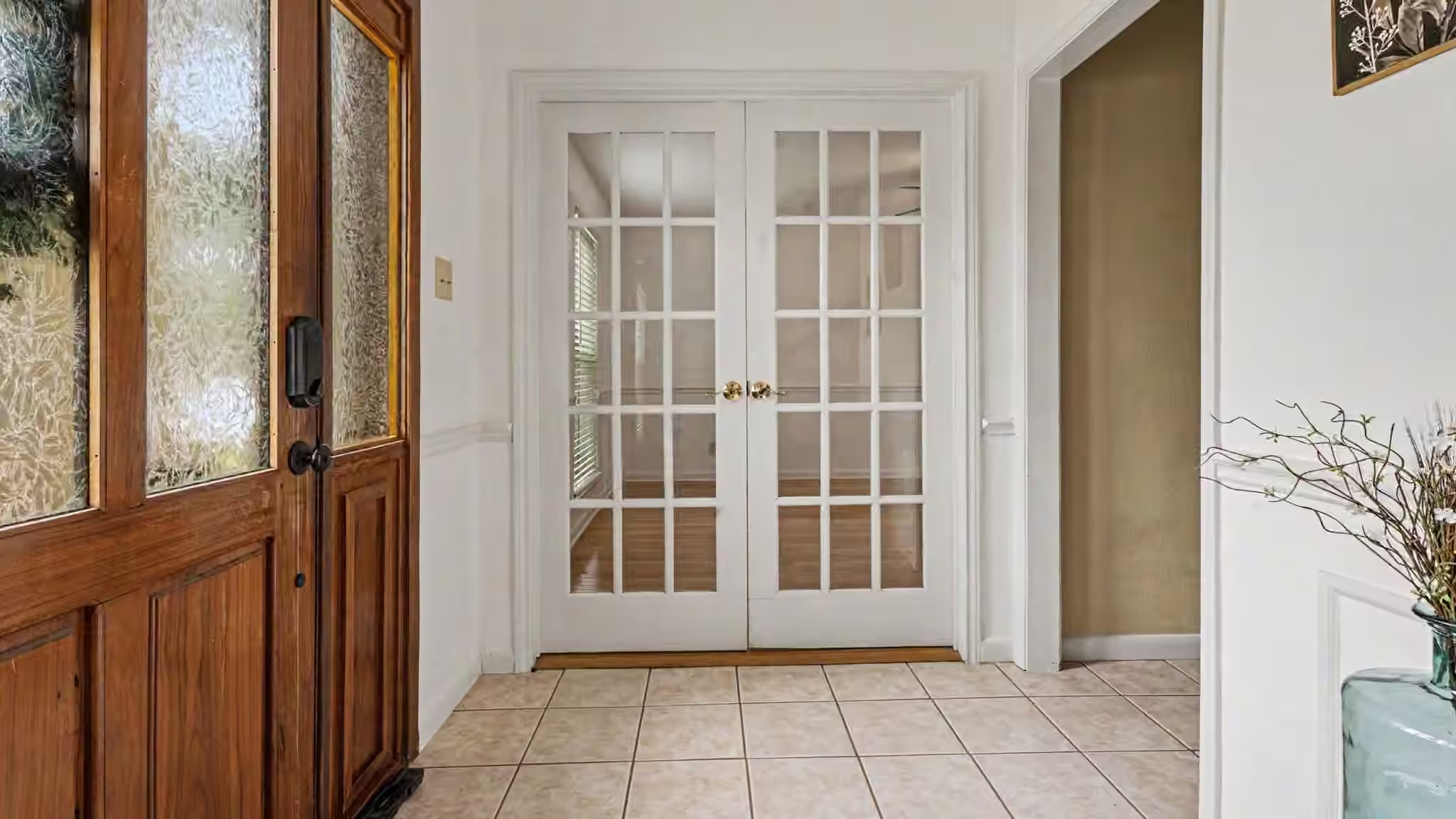 Photo 3 of 15914 Dunmoor Drive, Houston, TX