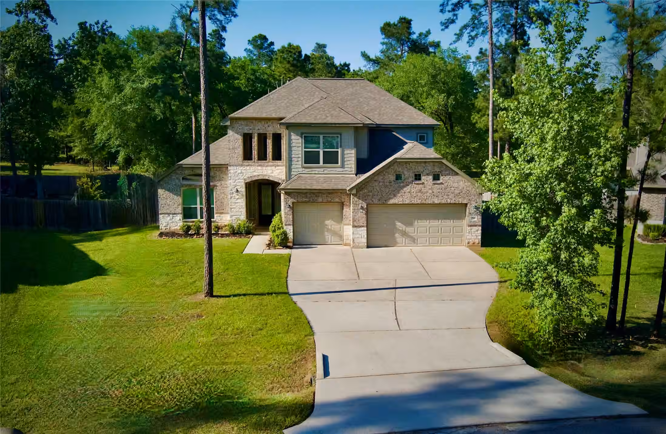 Photo of 59 Beaconsfield Drive, Magnolia, TX 77355
