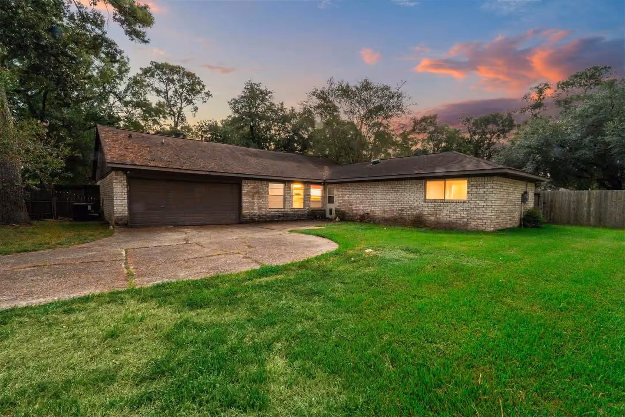 Photo 5 of 2931 Big Springs Drive, Humble, TX