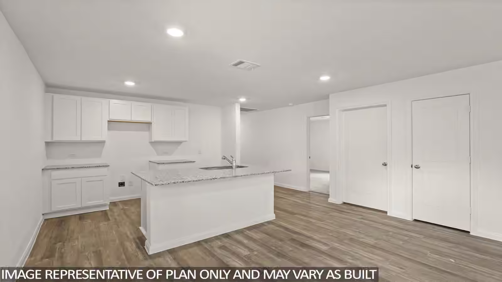 Photo 4 of 13004 McCrorey Trails Drive, Conroe, TX
