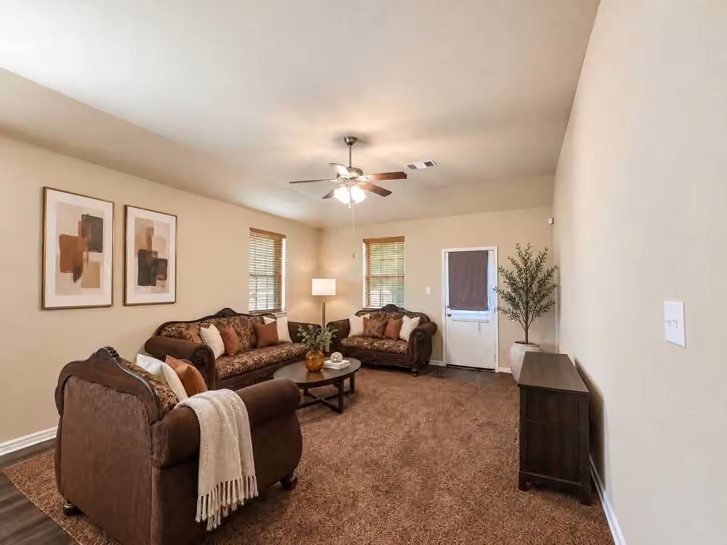Photo 4 of 7447 Wheatley Gardens Drive, Houston, TX