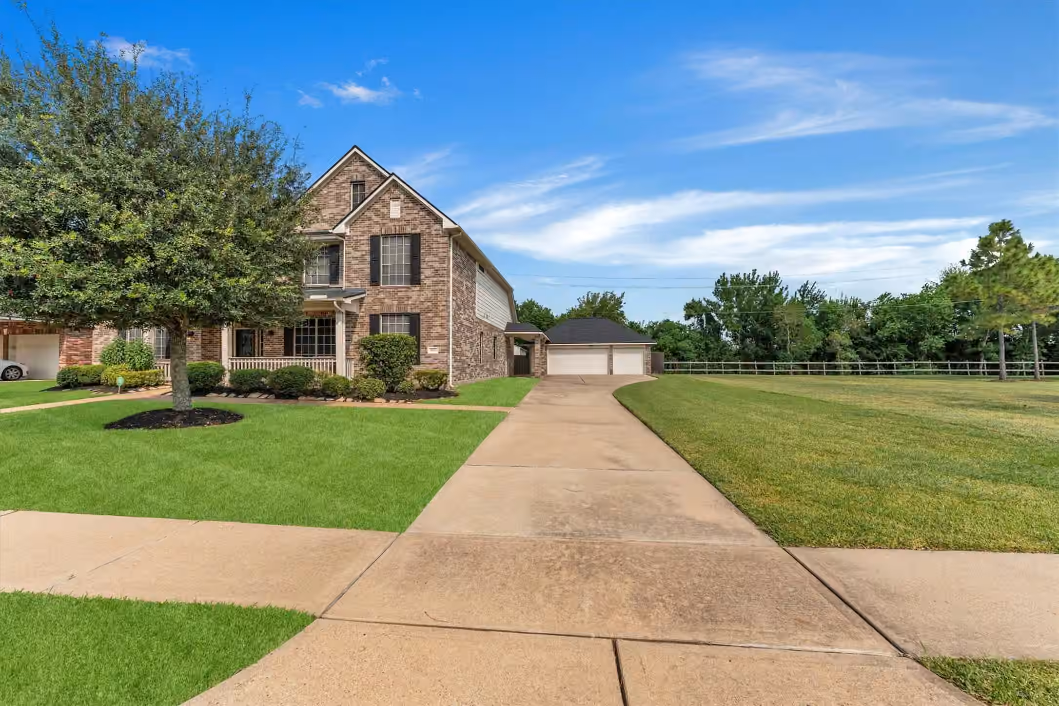 Photo 4 of 3015 Briarsage Lane, Pearland, TX
