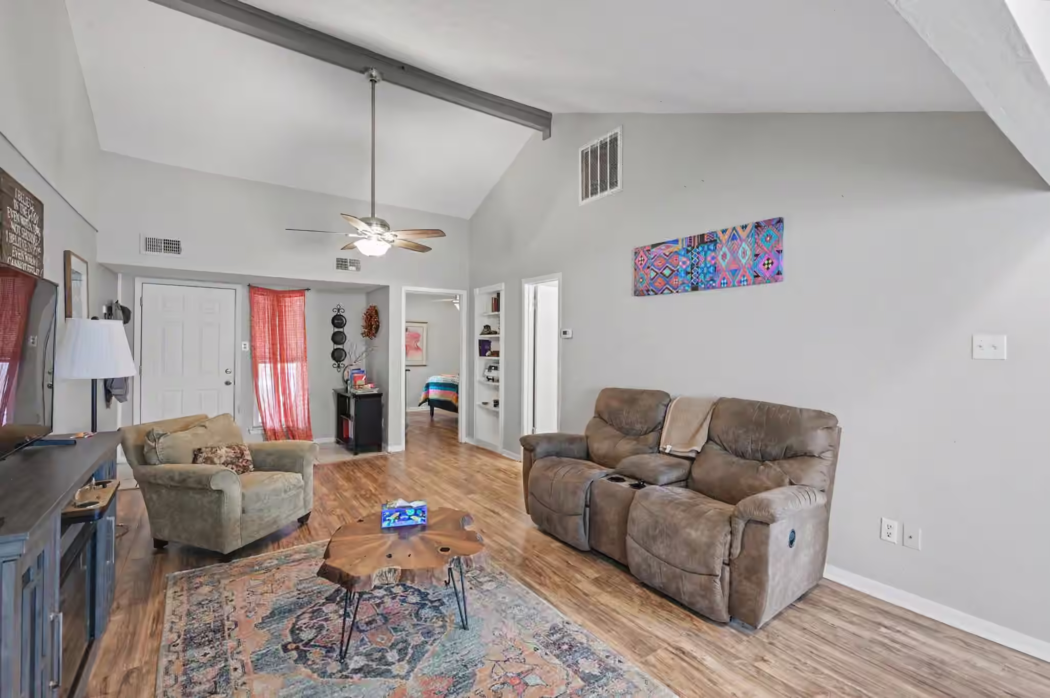 Photo 6 of 70 Westwood Drive W, Trinity, TX