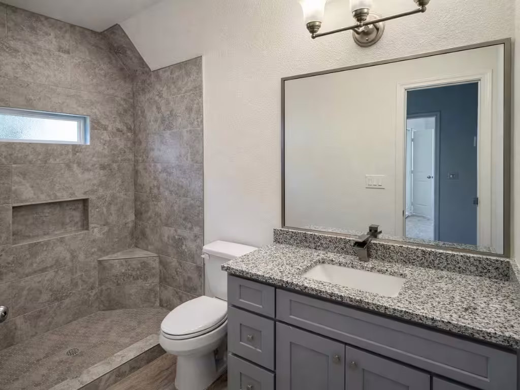 Photo 4 of 16983 W Juneau, Montgomery, TX