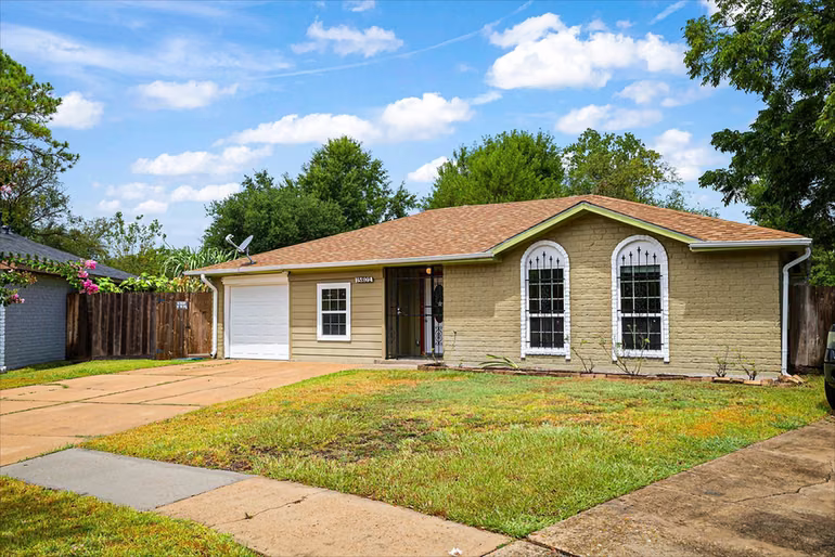 Photo 3 of 15802 Park Manor Street, Houston, TX