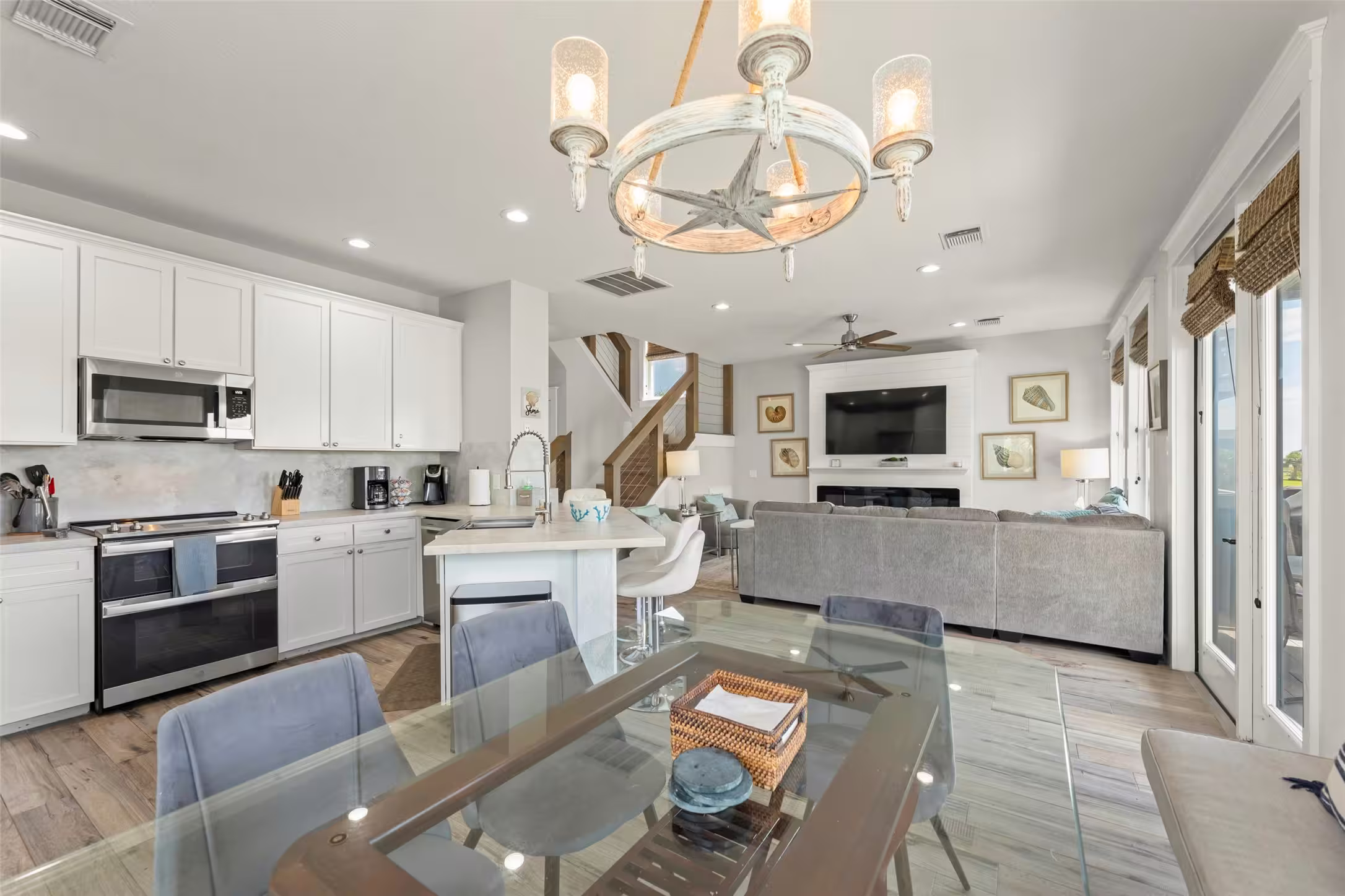 Photo 6 of 4114 NW Green Heron Drive, Galveston, TX