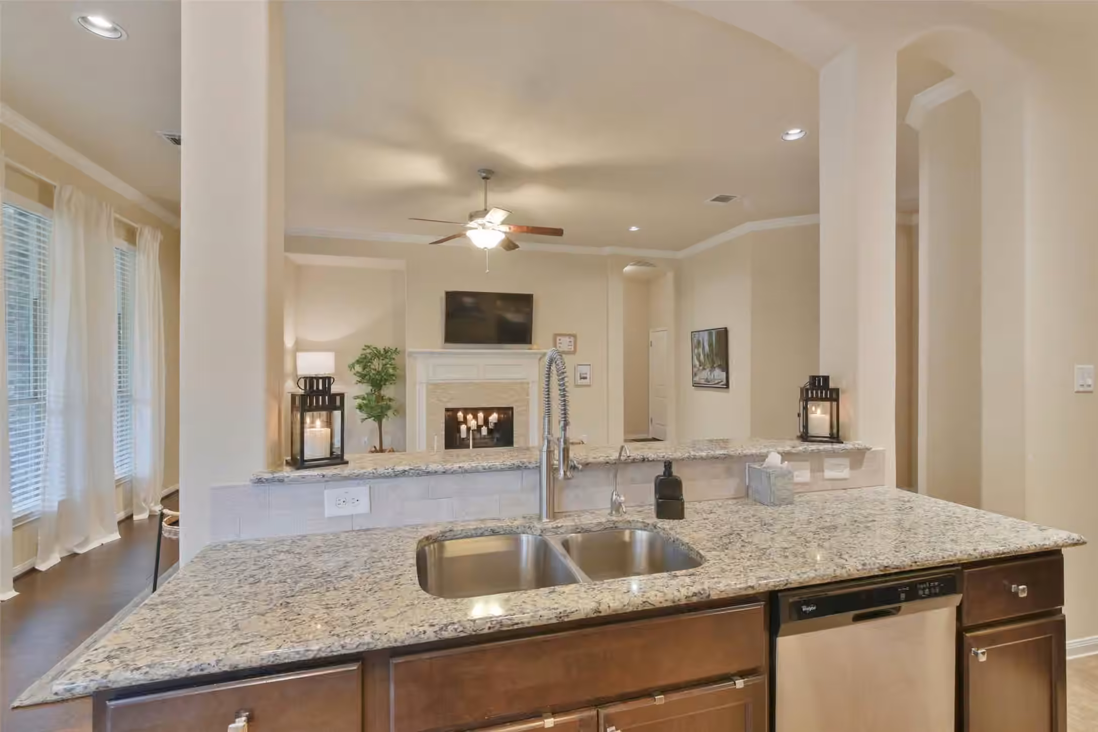 Photo 6 of 3813 Copper Mountain, Montgomery, TX