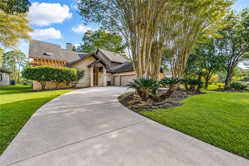 Photo of 8015 Rebawood Drive, Humble, TX