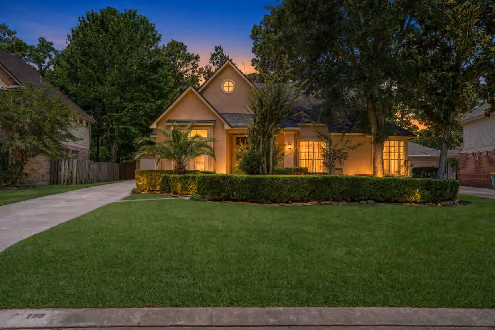 Photo of 185 Purple Slate Place, The Woodlands, TX 77381