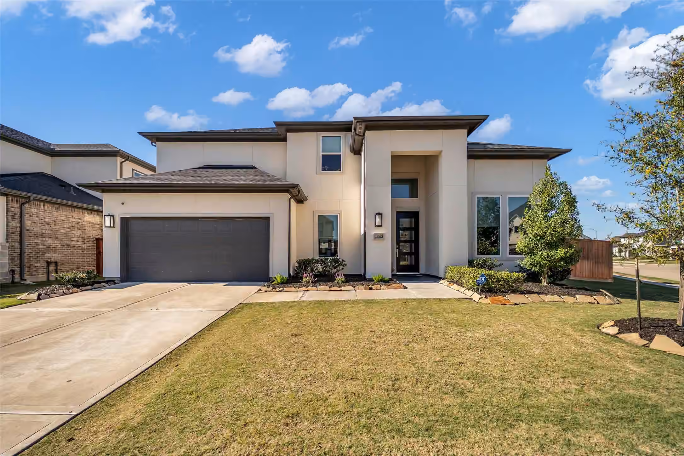 Photo 2 of 21102 Chelton Beach Drive, Cypress, TX