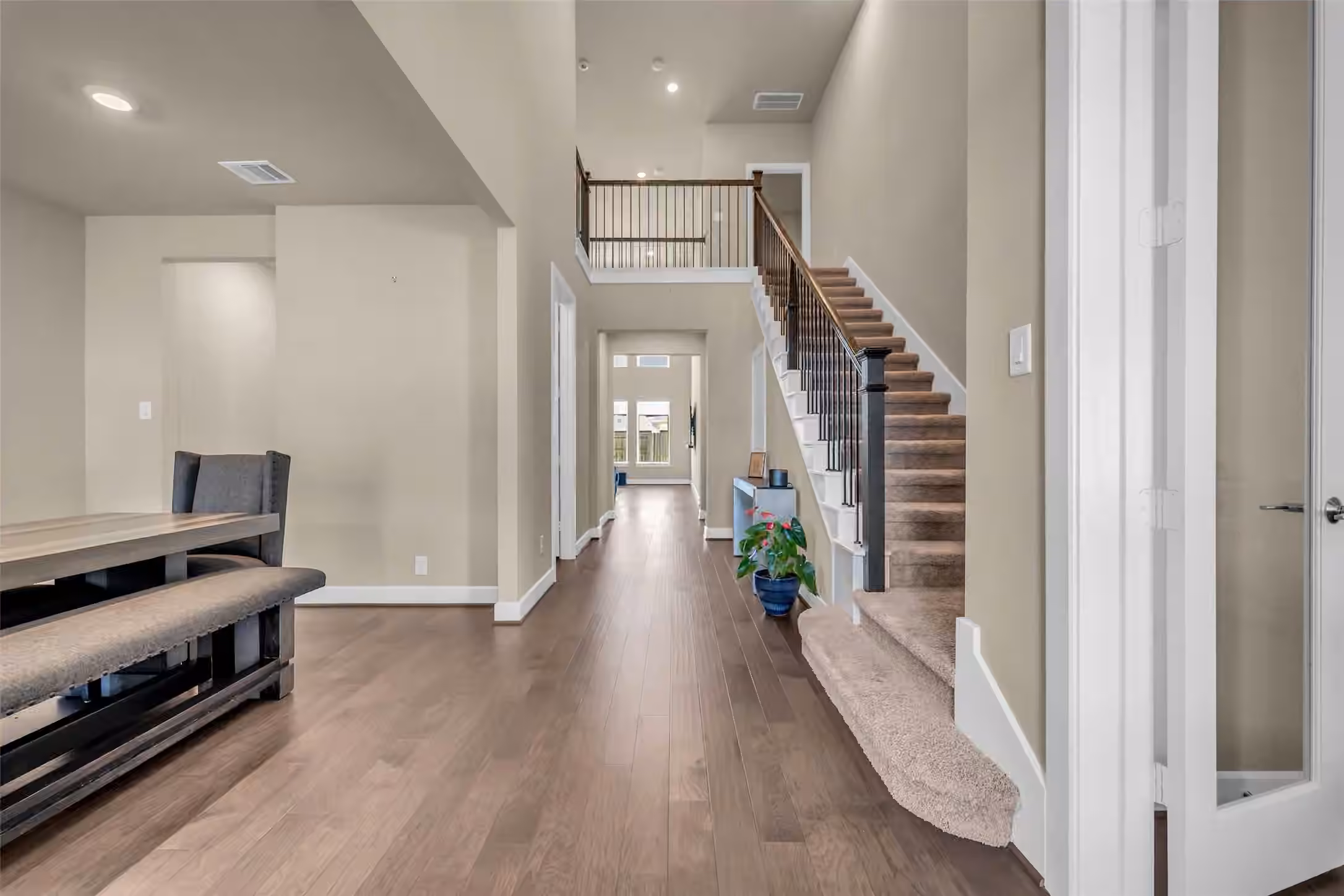 Photo 3 of 21102 Chelton Beach Drive, Cypress, TX