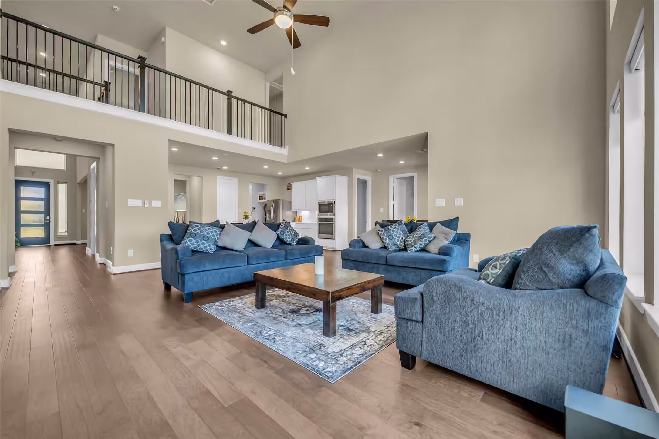 Photo 7 of 21102 Chelton Beach Drive, Cypress, TX