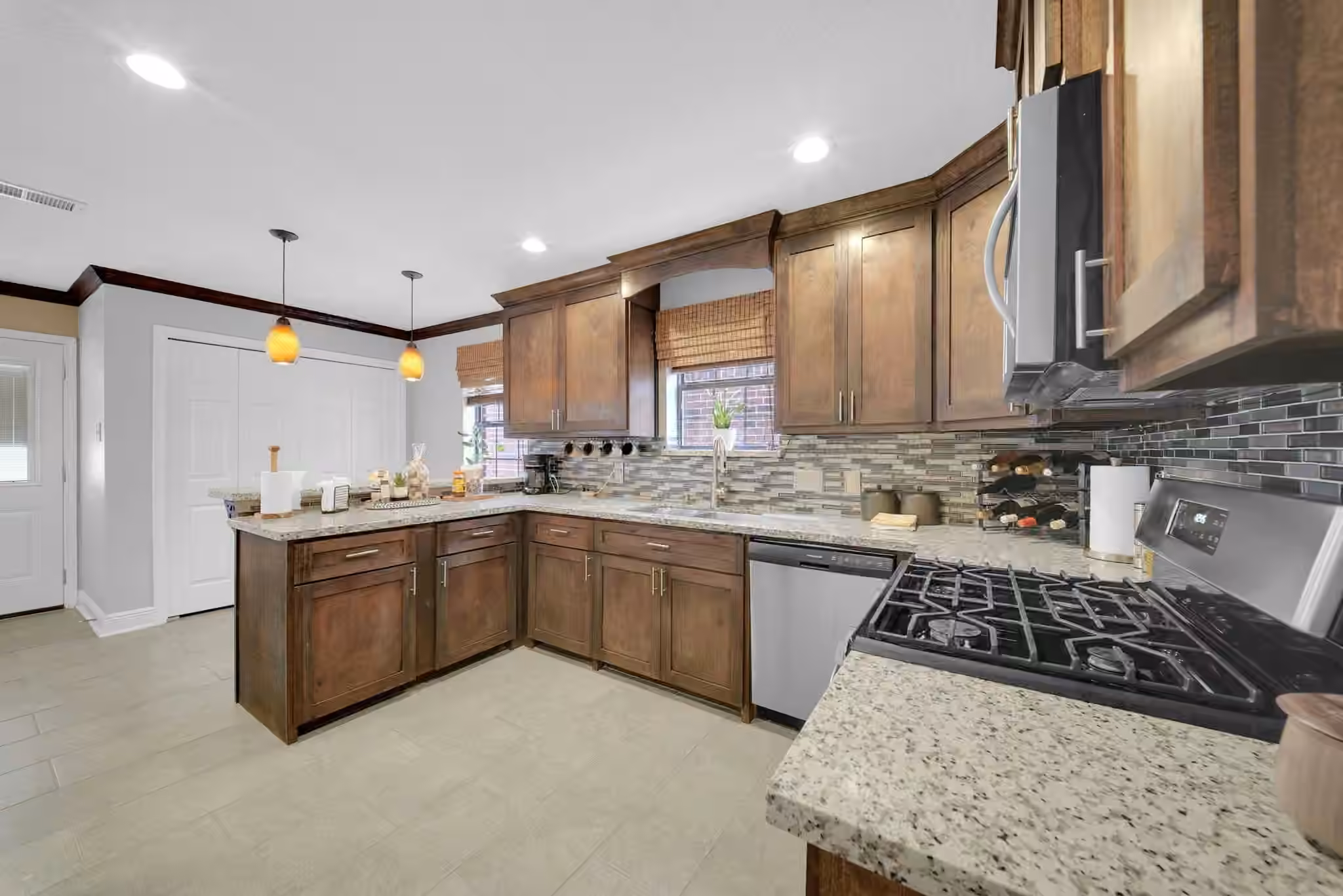 Photo 6 of 13831 Trumpetvine Street, Houston, TX