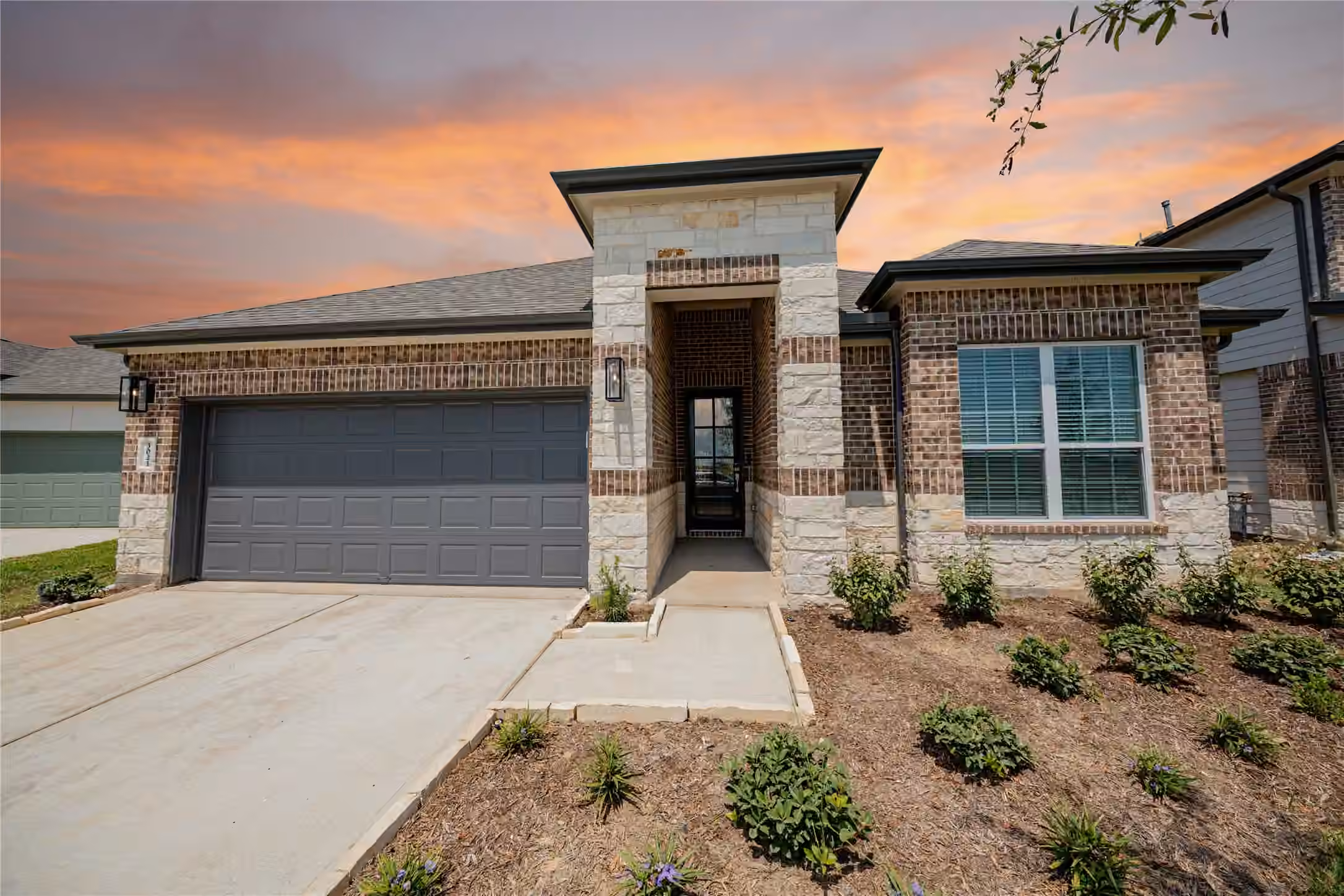 Photo 2 of 3021 Mustang Grove Way, Brookshire, TX