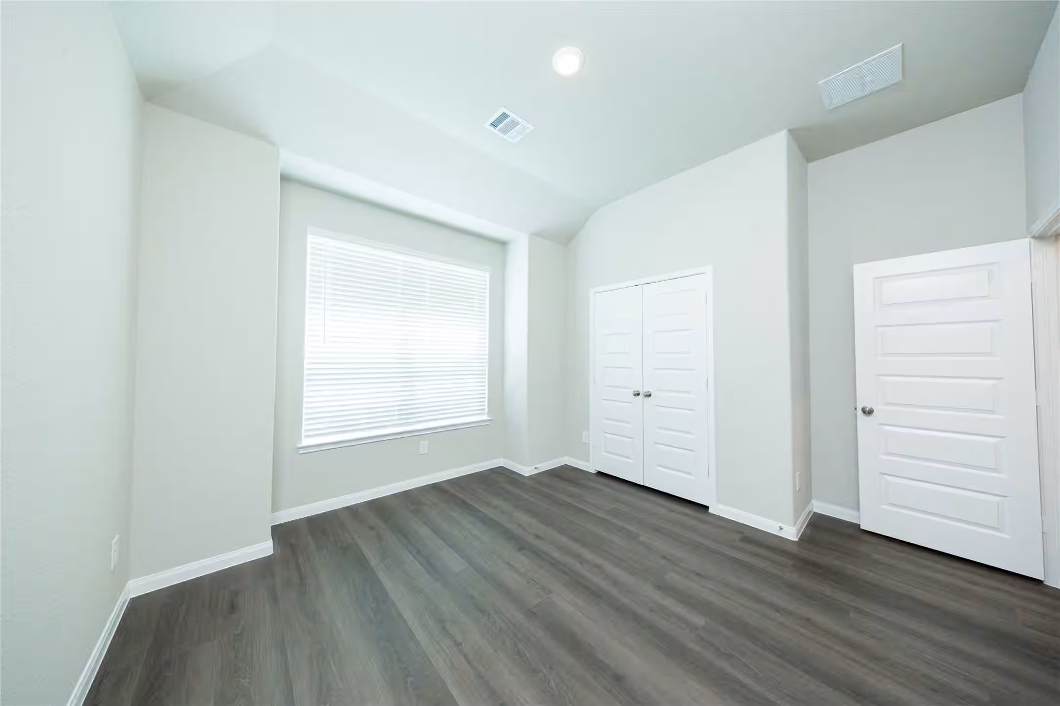 Photo 4 of 3021 Mustang Grove Way, Brookshire, TX