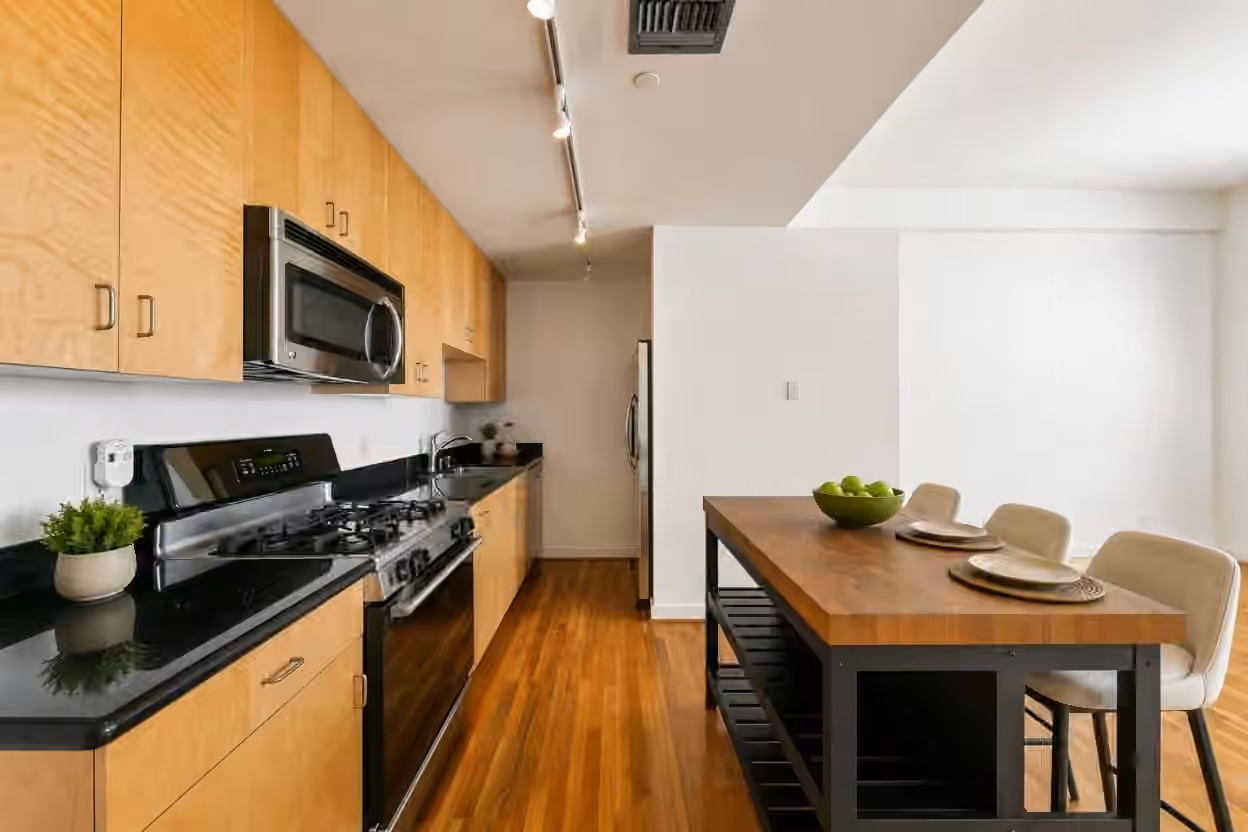 Photo 2 of 915 Franklin Street 6F, Houston, TX