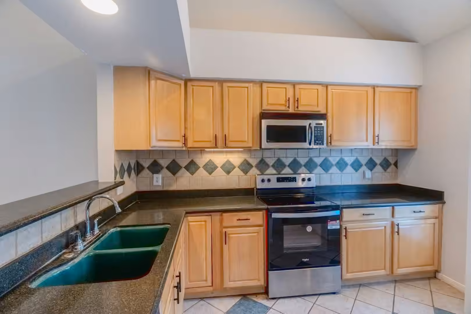 Photo 3 of 4144 Greystone Way 702, Sugar Land, TX