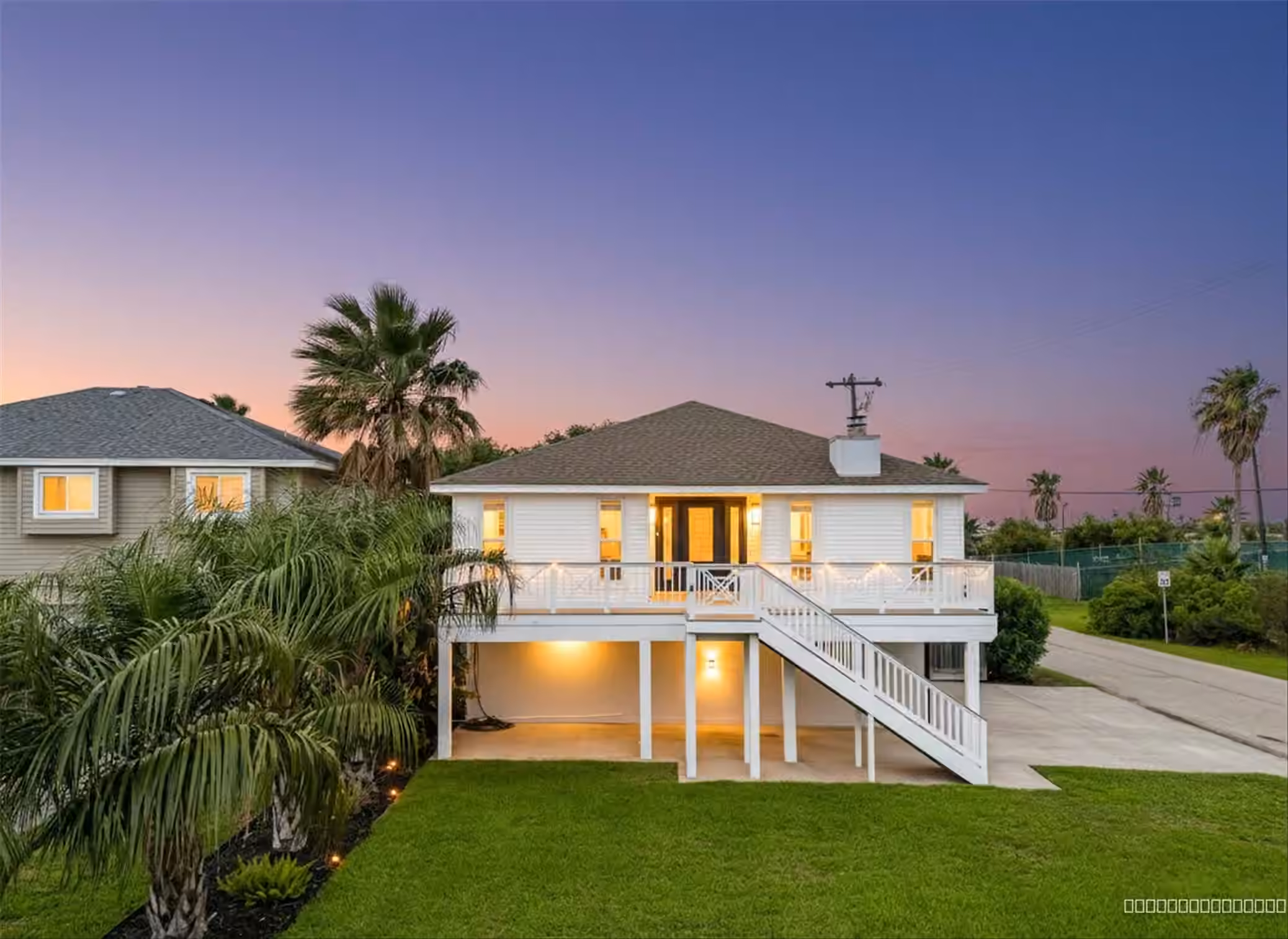 Photo 3 of 8902 Teichman Road, Galveston, TX