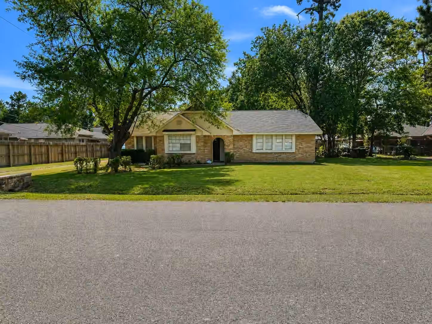 Photo of 24207 Shellbrook Drive, Huffman, TX 77336