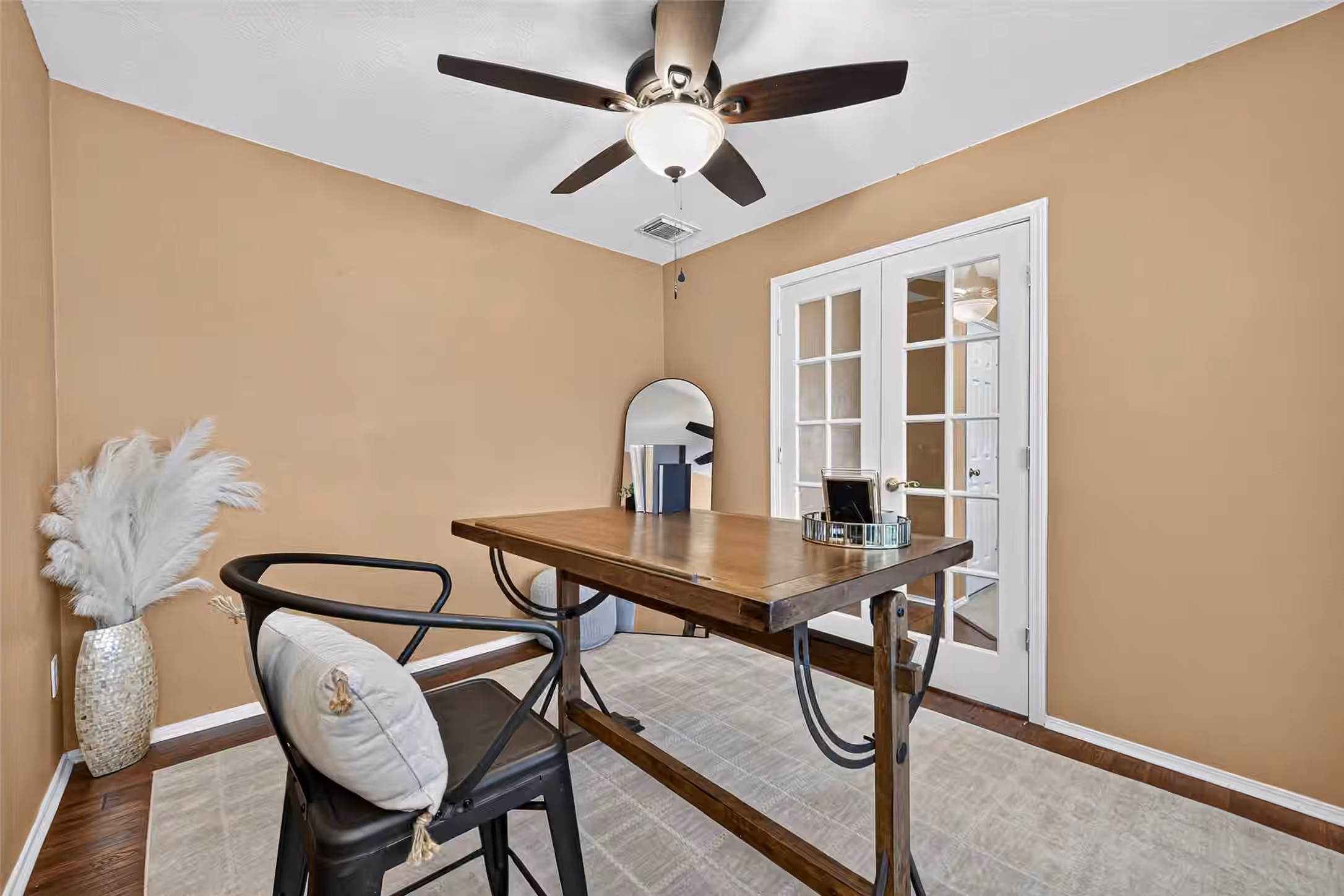 Photo 7 of 6822 Baron Gate Court, Spring, TX