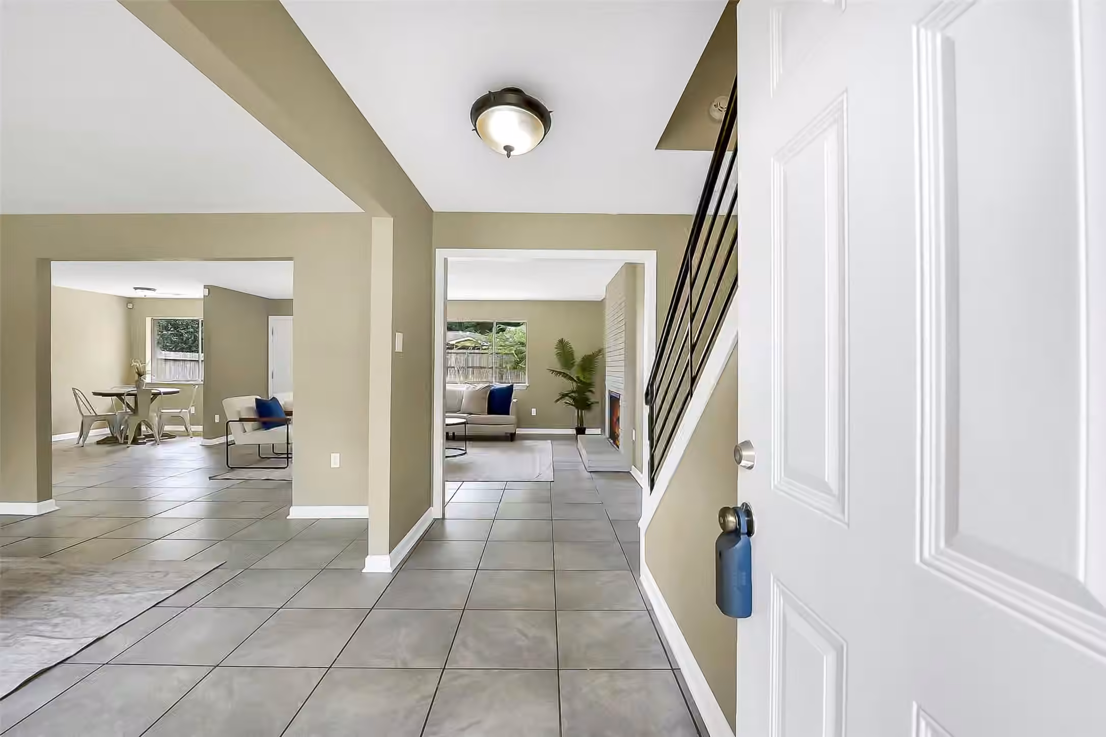 Photo 4 of 15503 Wandering Trail, Friendswood, TX