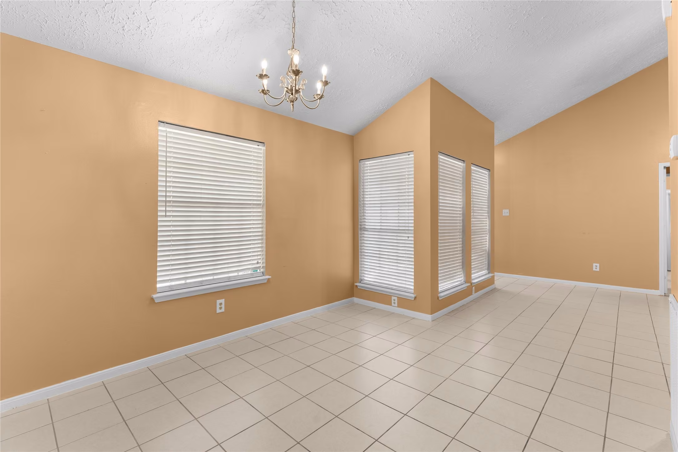 Photo 6 of 20 Baron Lane, Missouri City, TX