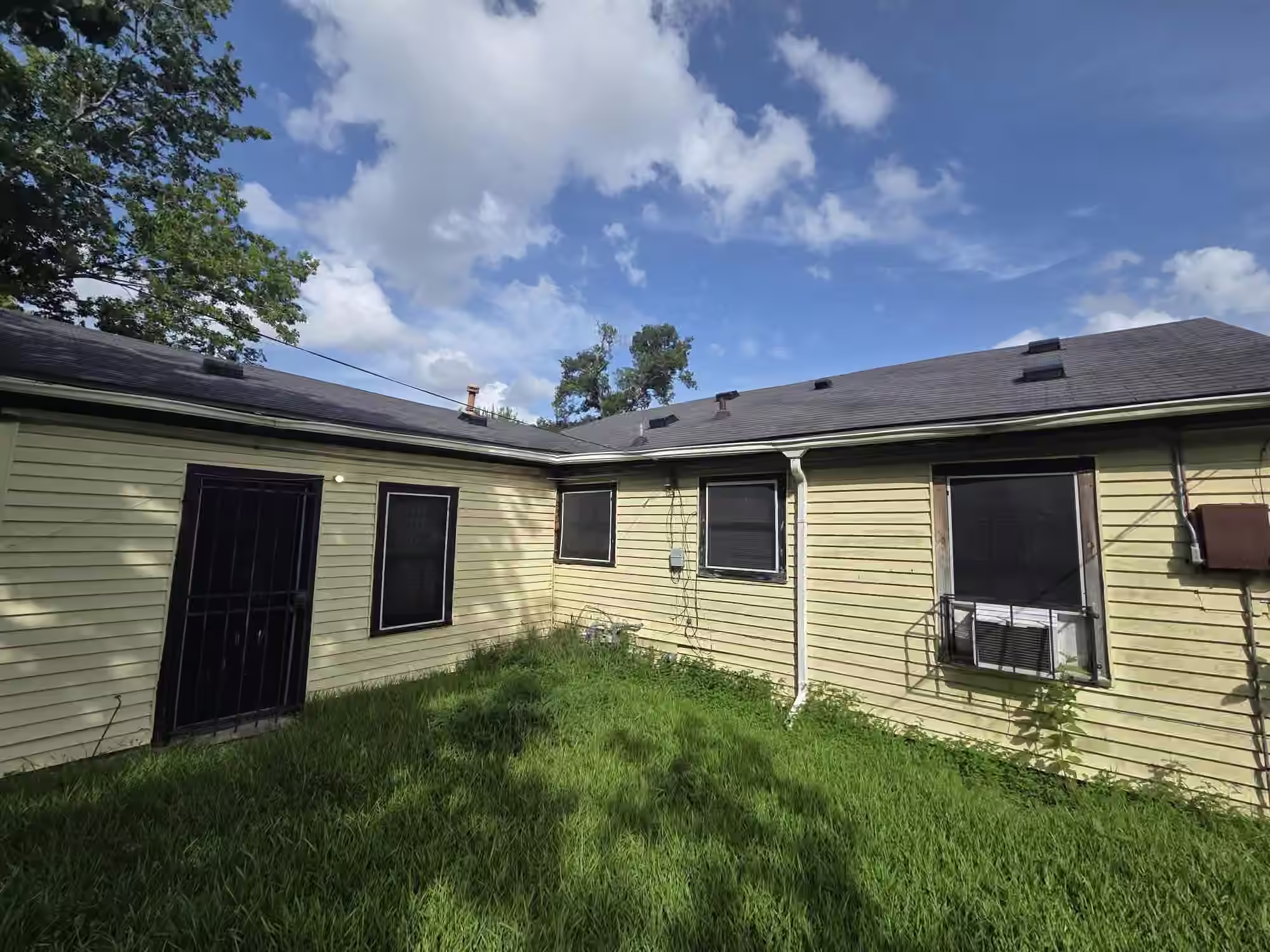 Photo 4 of 7326 Eisenhower Road, Houston, TX