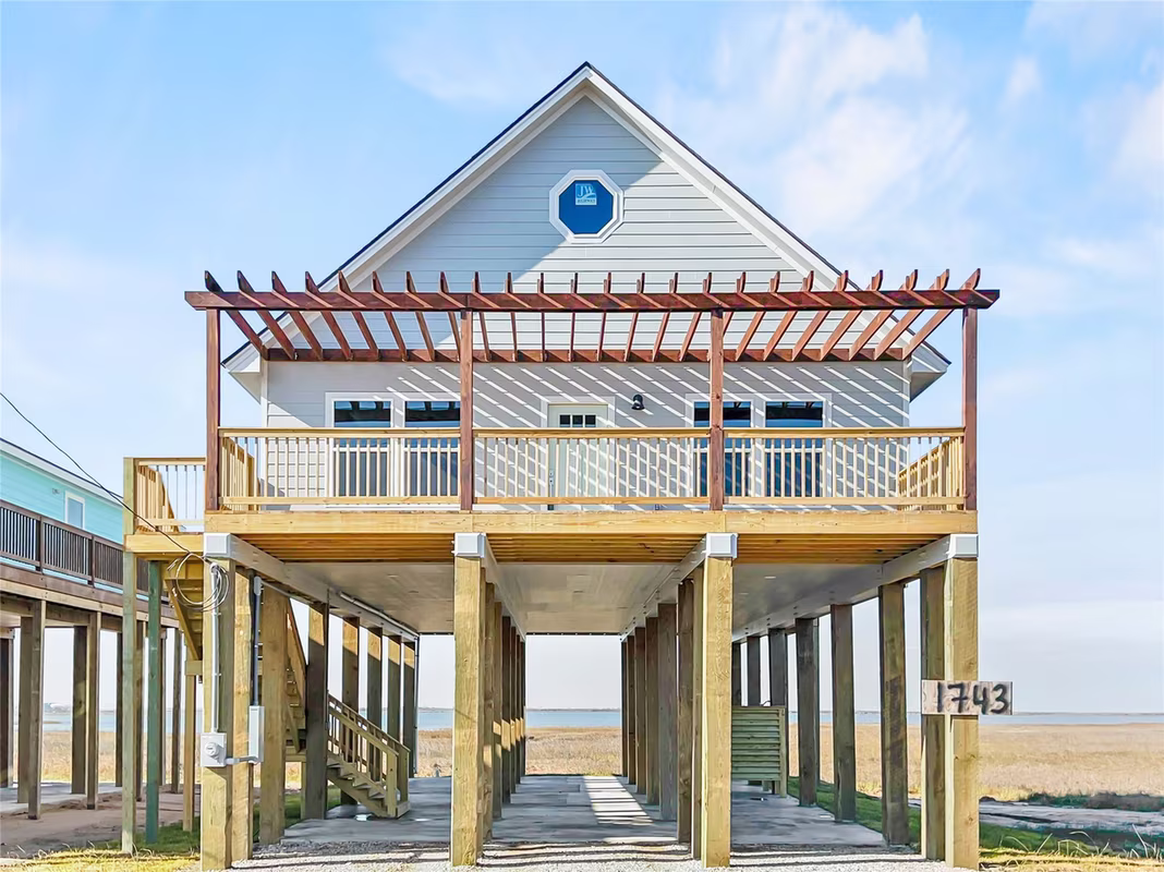 Photo of 1743 Bluewater Highway, Surfside Beach, TX