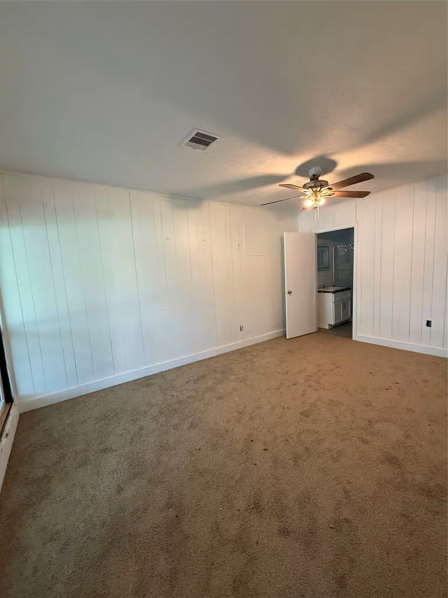 Photo 4 of 10205 Sierra Drive, Houston, TX