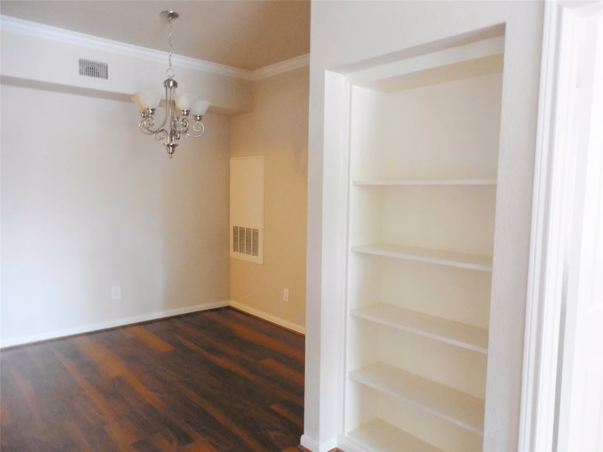 Photo 6 of 2255 Braeswood Park Drive 218, Houston, TX